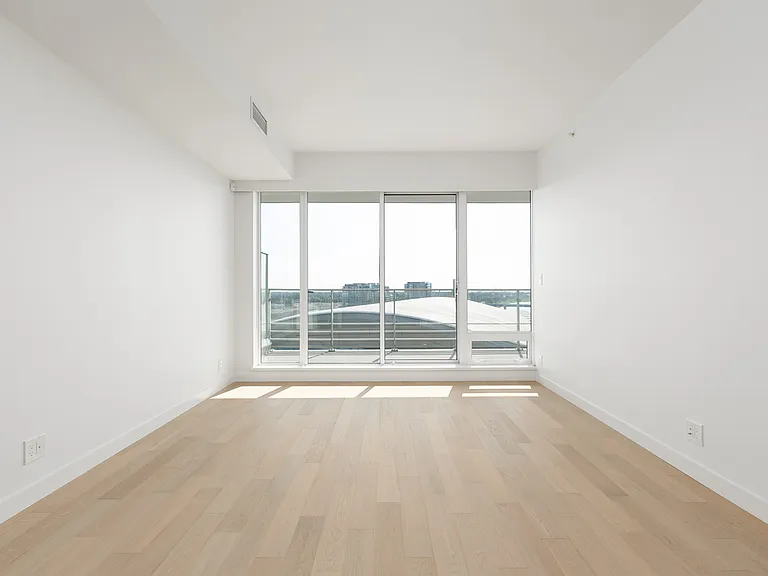 6622 Pearson Way #1006 — Photo 2