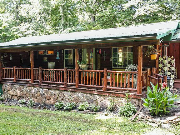 4th image of 111 County Road 469