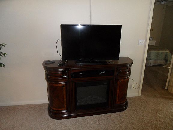 4th image of 5750 Fairway Park Ct APT 203