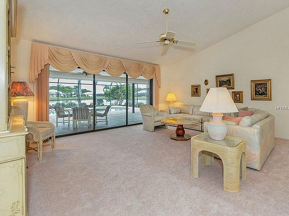 5th image of 1211 Covey Ct