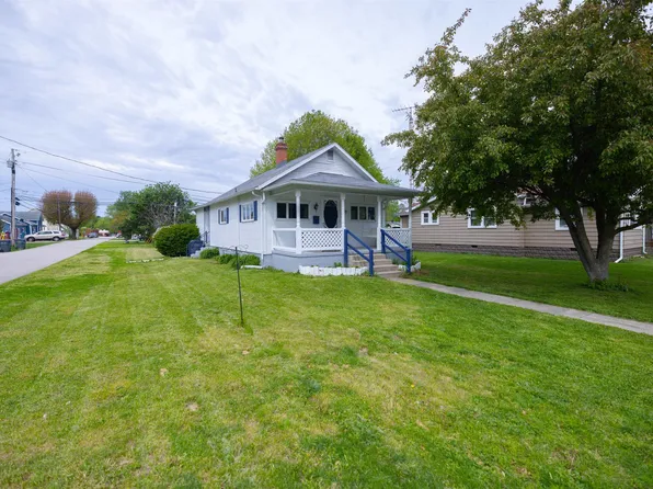 200 N Delaware St, Albany, IN 47320