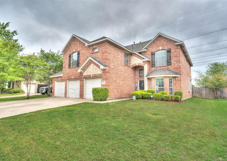1st image of 1119 Glencoe Dr
