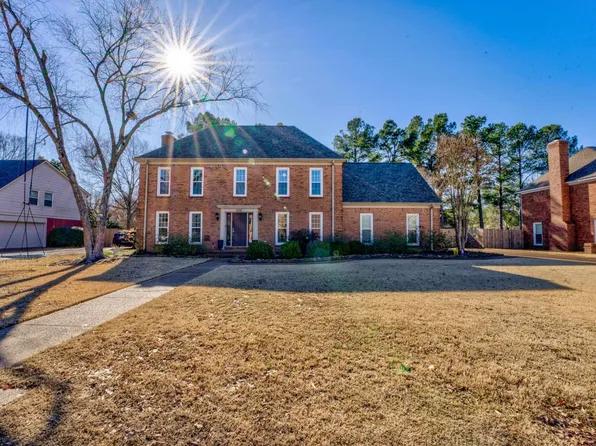9191 Grey Cliff Dr, Germantown, TN 38139