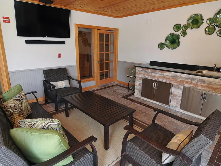 Indoor/Outdoor Kitchen