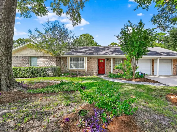 10302 Ivyridge Rd, Houston, TX 77043