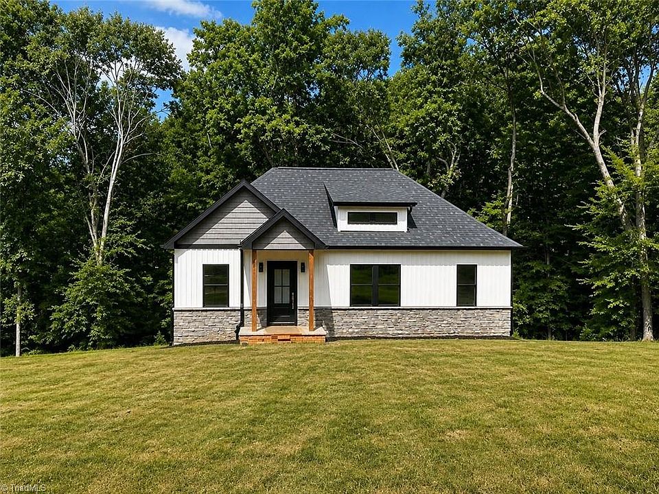 1st image of 234 Fiddlers Ghost Cir