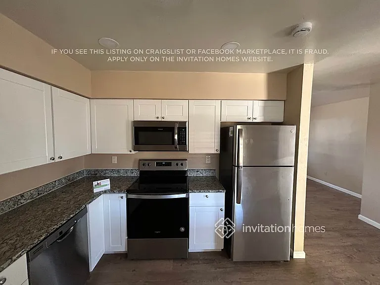 9174 Lander St — Photo 7