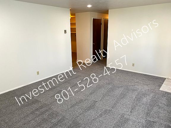 5th image of 1353 S Sunset Dr