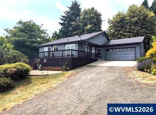 3345 Sample Rd, Falls City, OR 97344