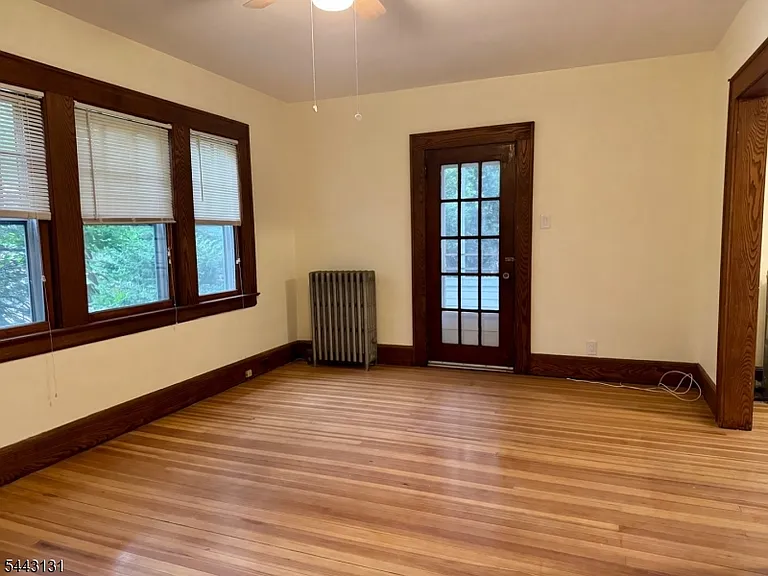 15 Walnut Pkwy #1 — Photo 3