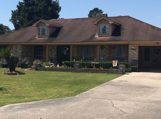 10840 3rd St, Maringouin, LA 70757