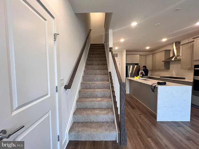 10840 Cedar Ave — Photo 13