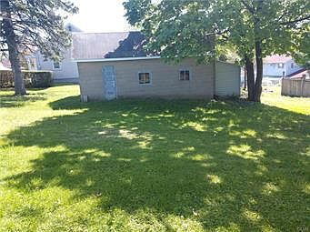 2nd image of 1216 Salisbury Rd