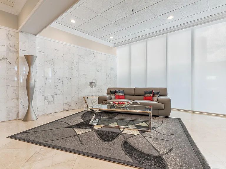 5440 N Ocean Dr #907 — Photo 55
