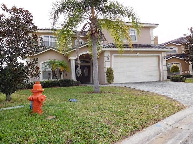 1st image of 330 Vista Dr
