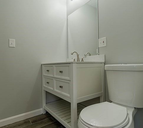 3rd image of 317 Pleasant St #2