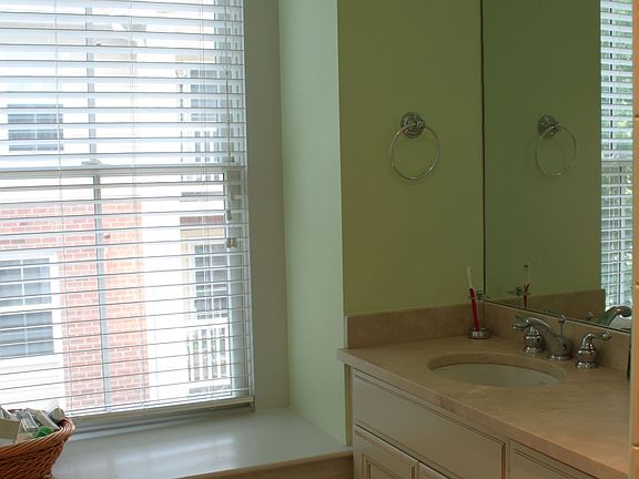 Bathroom #2