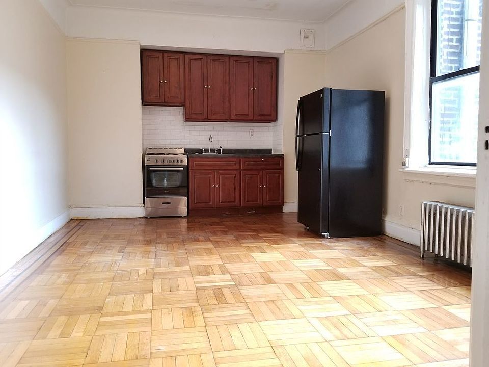 1st image of 525 E 21st St APT 5B