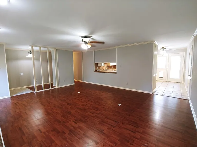 5 Hickory Ln — Photo 3
