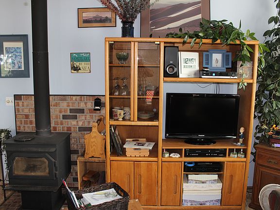 4th image of 432 Ocean Shores Blvd NW