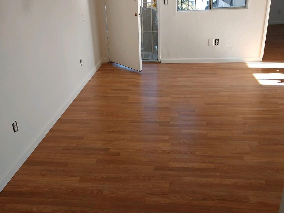 1st image of 123 E Hall Ave APT C