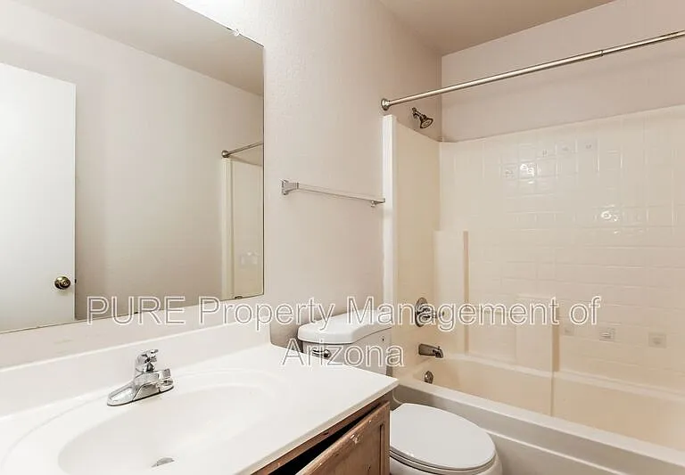 3526 W Questa Dr — Photo 30
