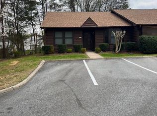 3106 Rockingham Rd, High Point, NC 27265