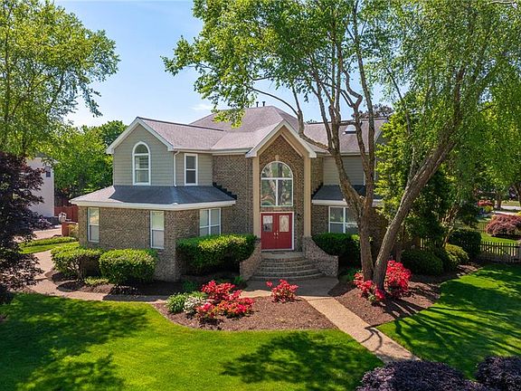 2nd image of 4051 Timber Ridge Dr