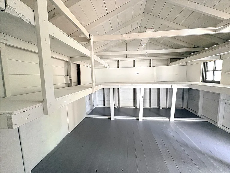 3206 Avenue K — Photo 24