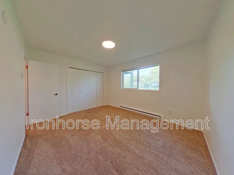 809 W Villard St #44 — Photo 11