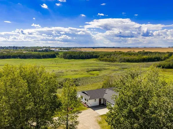 1542 NE Township Road 314, Mountain View County, AB T0M 0W0