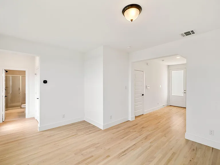 9303 Easy St — Photo 26