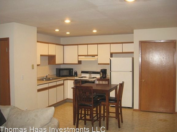 3rd image of 1266-1300-1301 Winston Dr #12007828
