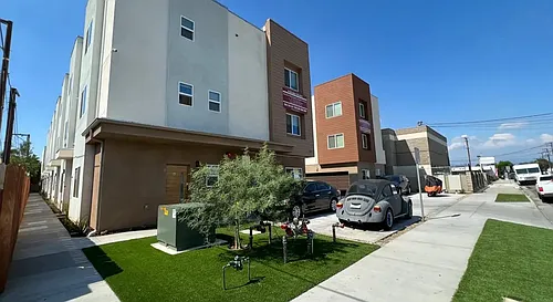 1029 S Montebello Blvd Photo 1