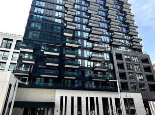 3 Rosewater St #1806W, Richmond Hill, ON