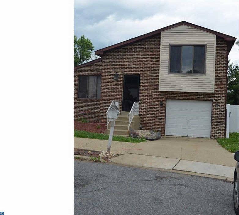 1st image of 13049 Trina Dr