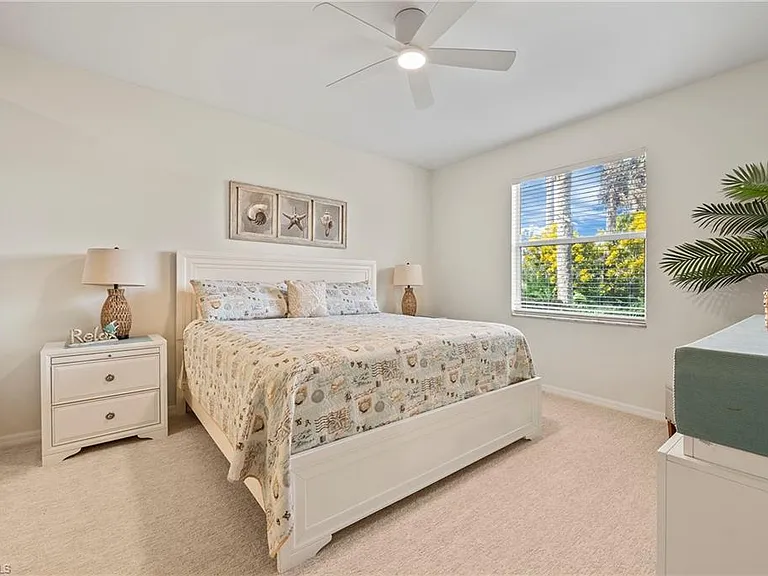 465 Robin Hood Cir #101 — Photo 15
