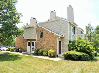19 Chatham Sq #0, Parlin, NJ 08859
