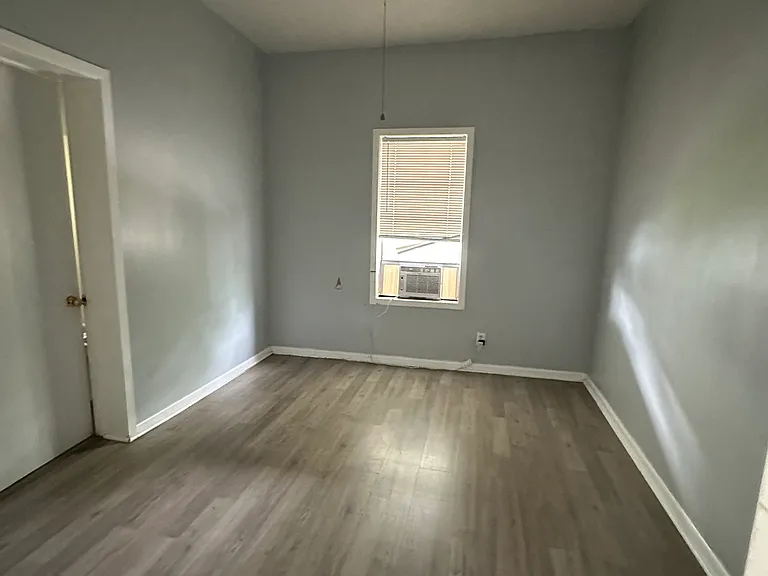 521 S Stanford St — Photo 3