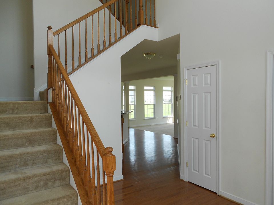 2nd image of 1413 Chickview Ct