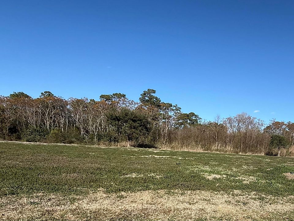 1st image of 151 Cravens Grant