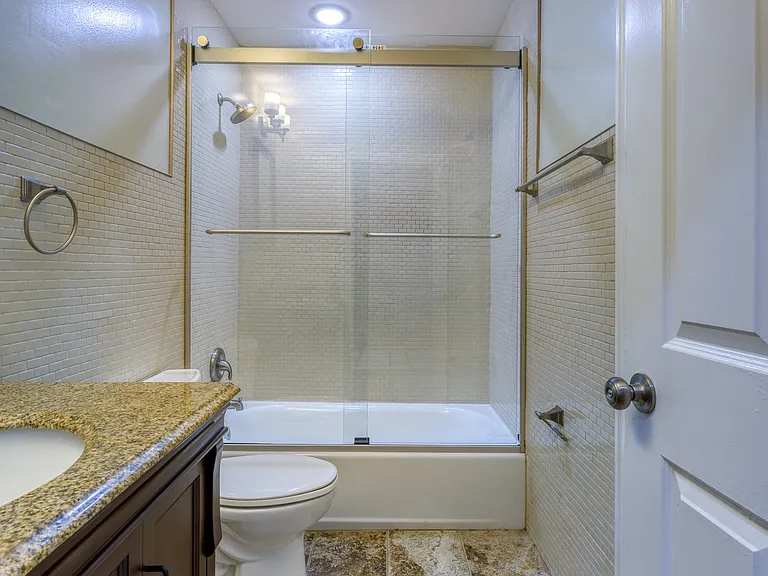 426 Mosher St — Photo 15