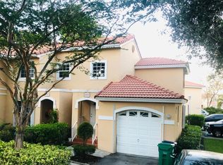 14715 Balgowan Rd APT 205, Hialeah, FL 33016