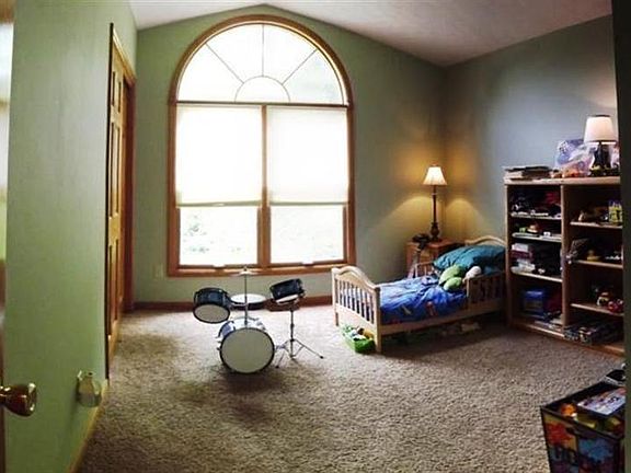 4th image of 6251 Davon Ct