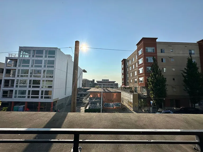 View 222 — Photo 23