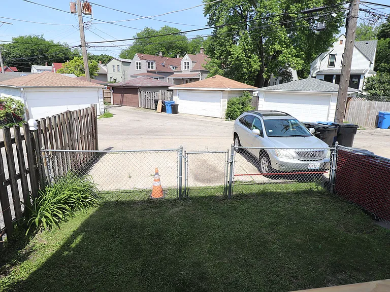 4223 N Elston Ave #1 — Photo 9