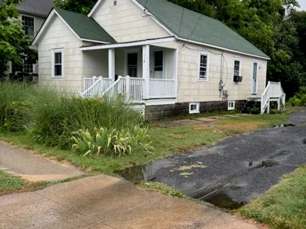 114 W Pacific Ave, Cape May Court House, NJ 08210