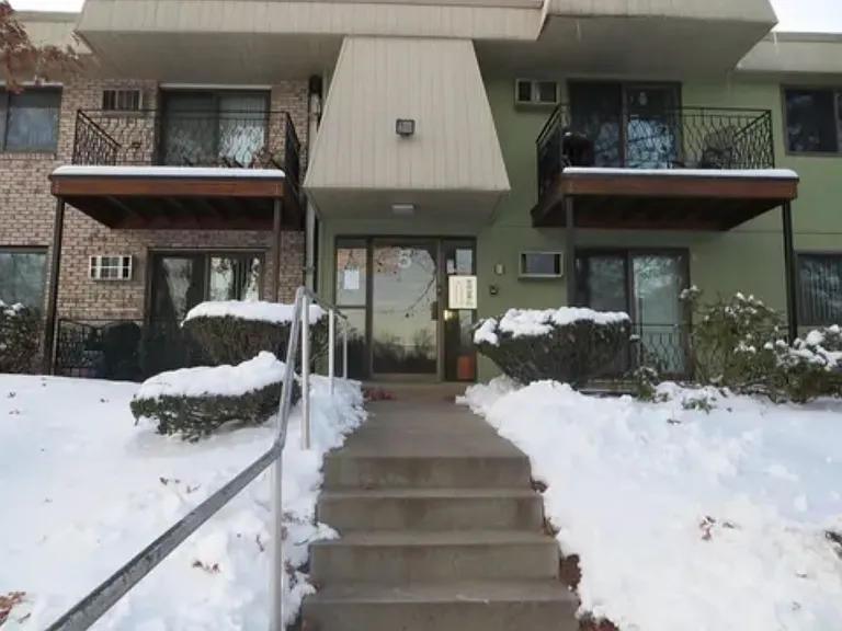 5 Strawberry Bank Rd #8 — Photo 3