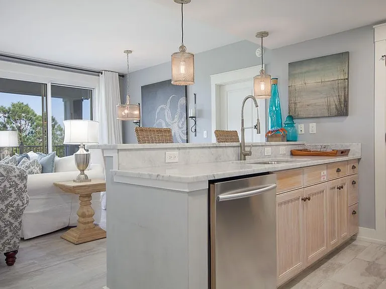9300 Baytowne Wharf Blvd #527 — Photo 5