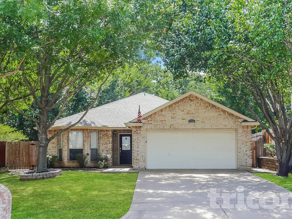 1706 Fern Dr